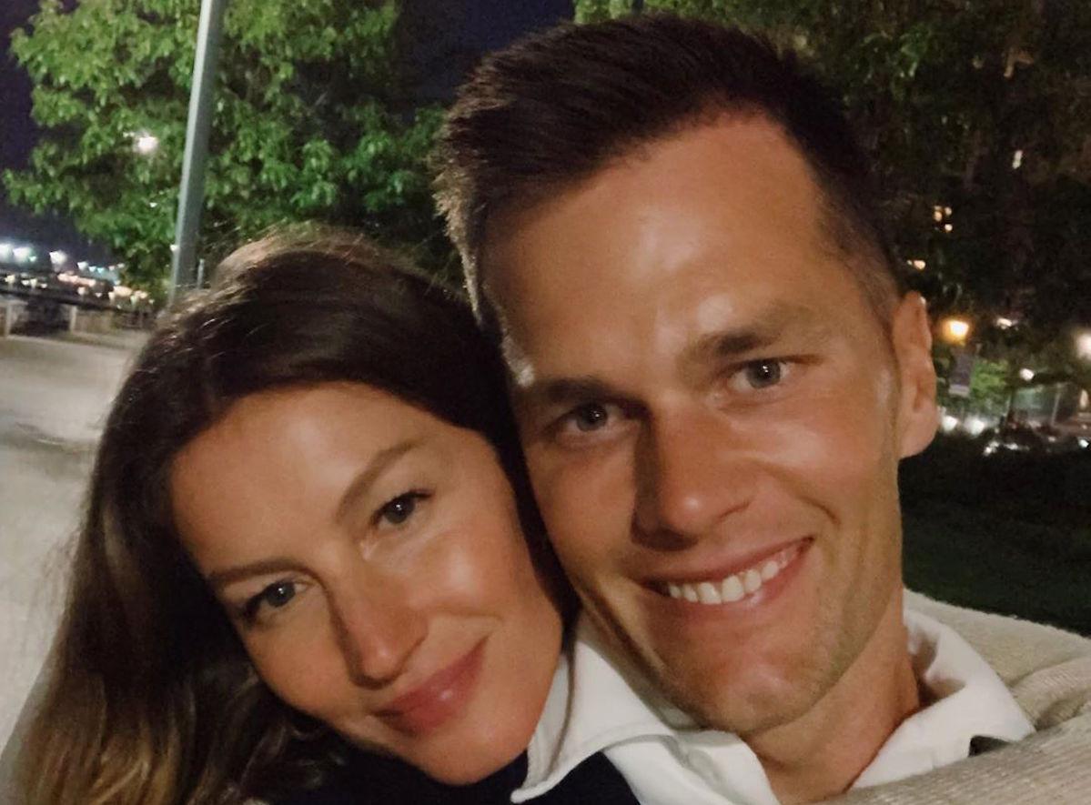 Antonio Brown selling shocking Gisele, Tom Brady shirts