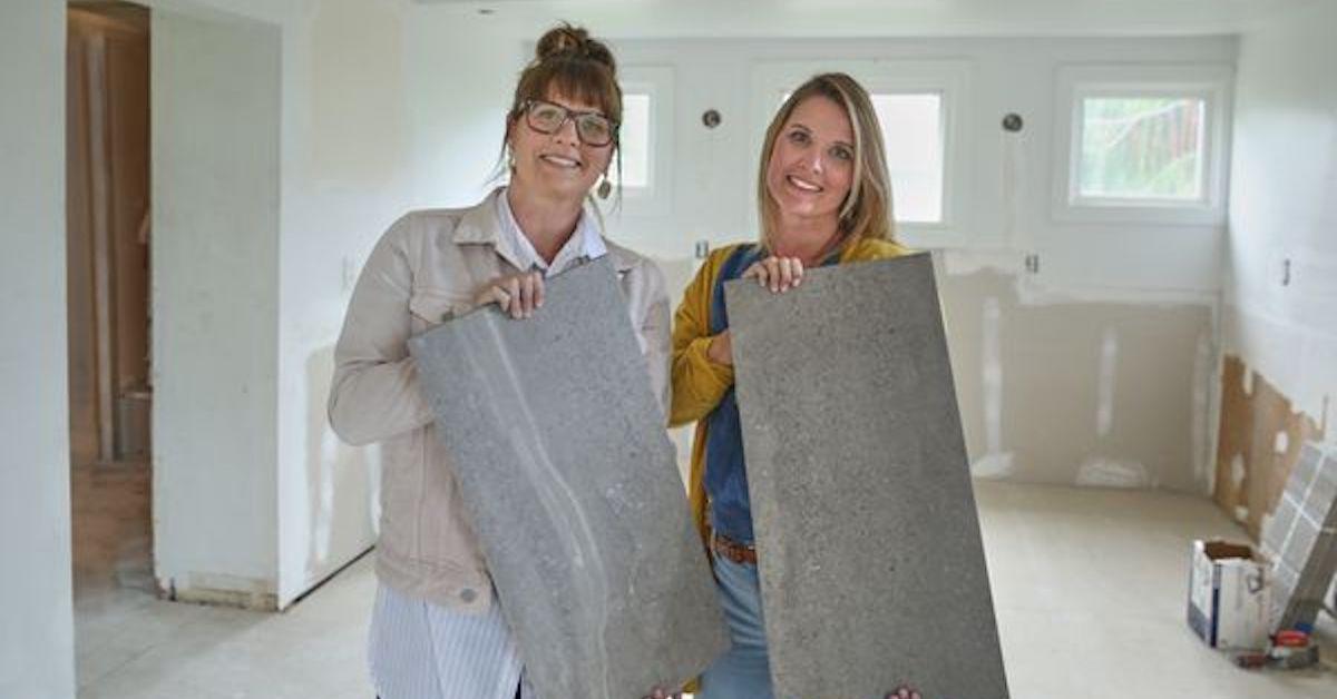 'Unsellable Houses' Lyndsay Lamb and Leslie Davis — Family, Location