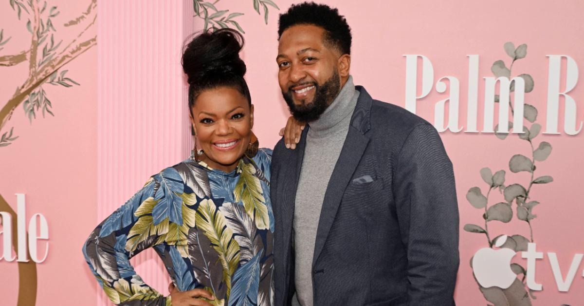 (l-r): Yvette Nicole Brown and her husband, Anthony Davis