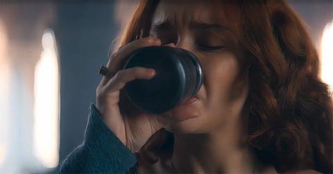 Alicent Hightower drinking moon tea on 'House of the Dragon.'