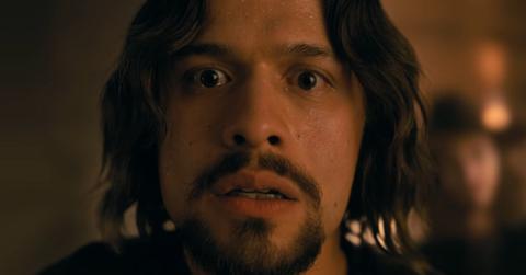 David Castañeda as Diego Hargreeves