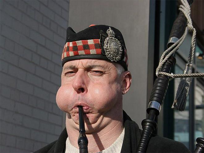 bagpipesman