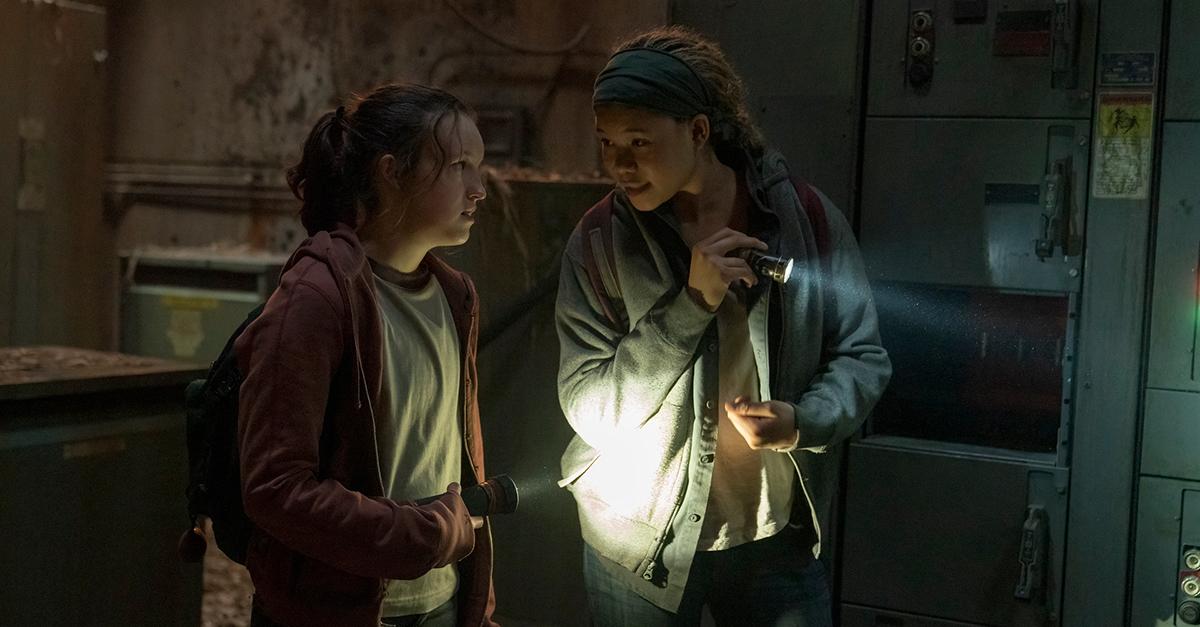 (l-r) Bella Ramsey and Storm Reid in 'The Last of Us'