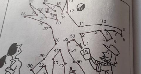 Confusing dot-to-dot puzzle