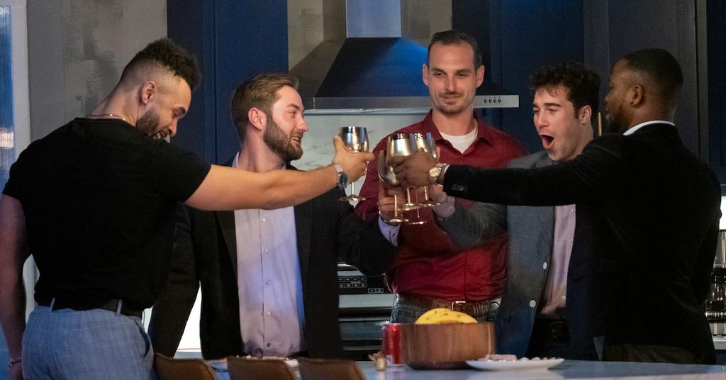 'Love Is Blind' Wine Glasses Where Can You Purchase Them?