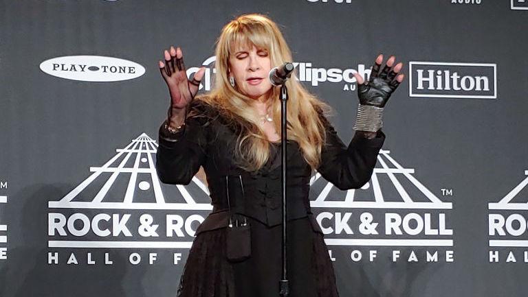 landslide stevie nicks meaning