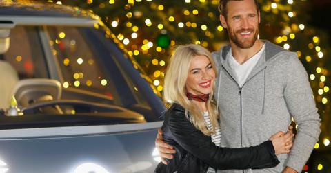 julianne-hough-still-married-1576535020474.jpg