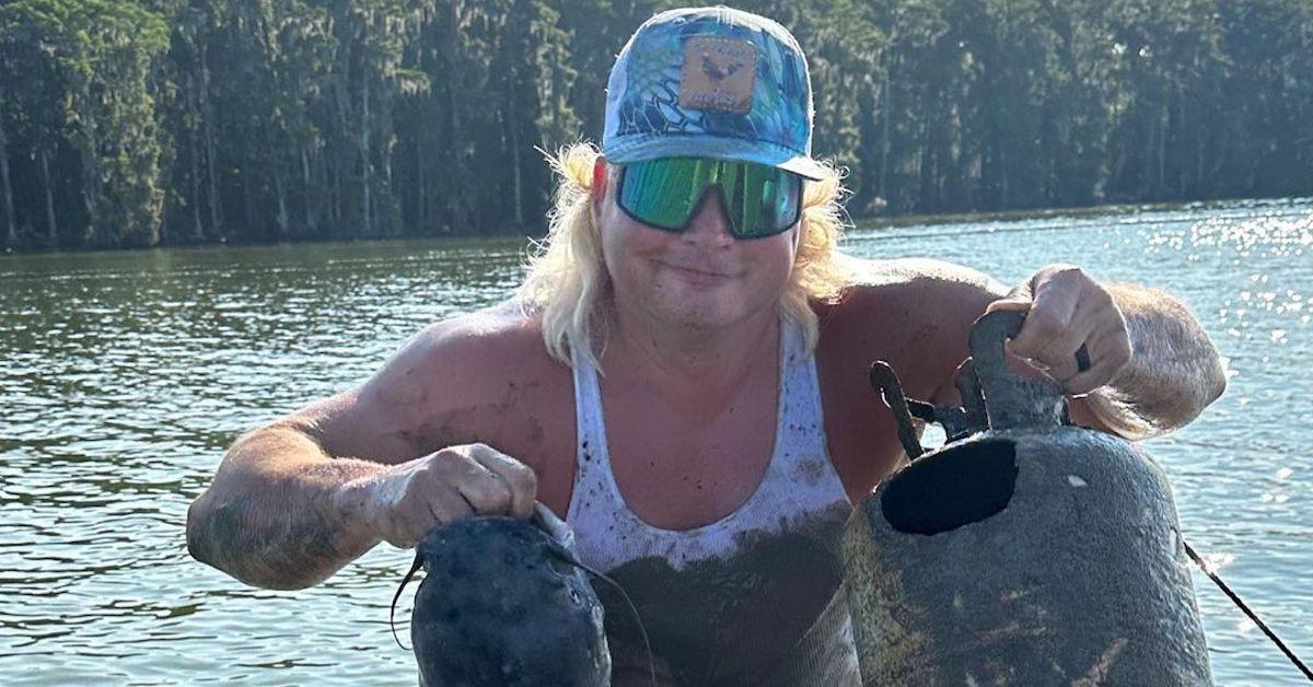 Stalekracker fishing wearing sunglasses and hat