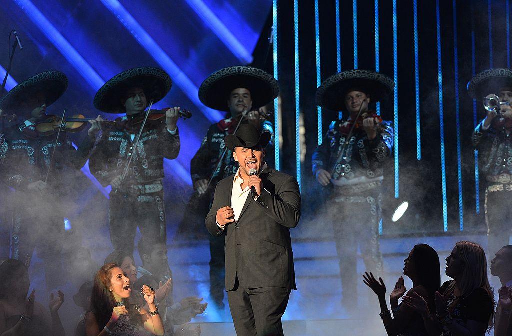 Jenni Rivera's Siblings in Order Take a Look Inside the Rivera Family