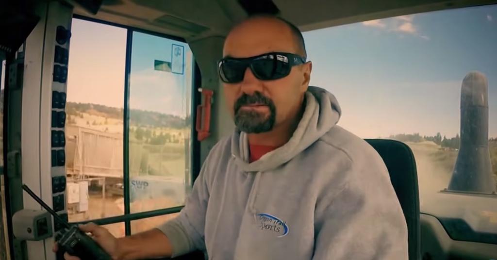 What Happened Between Todd Hoffman And Dave Turin What Happened to Dave Turin on 'Gold Rush?' He Got Into a Fight in Season 7