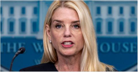 Exploring Pam Bondi's Law School Background and Stetson's Reputation