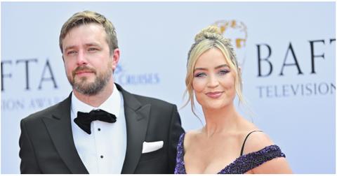 iain sterling laura whitmore red carpet