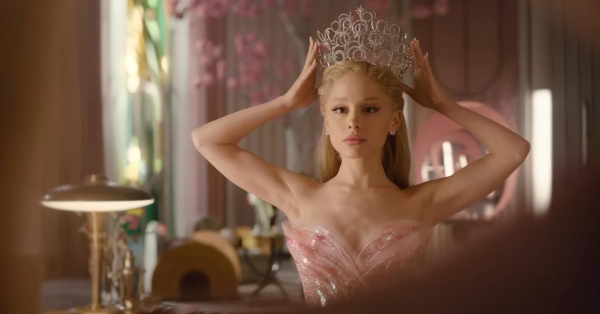Glinda (Ariana Grande) places a crown on her head in 'Wicked for Good'