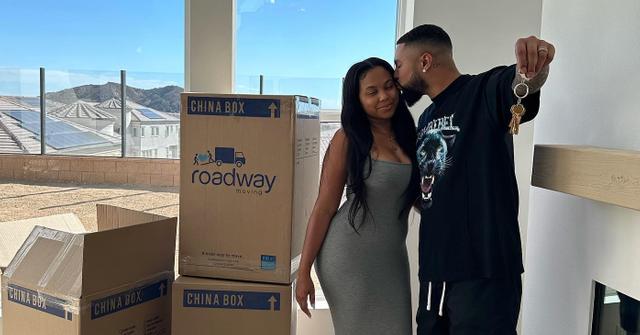 Cheyenne Floyd, Zach Davis