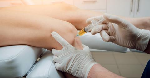 plateletrich-plasma-injection-of-the-knee-picture-id909154496-1552494694510.jpg