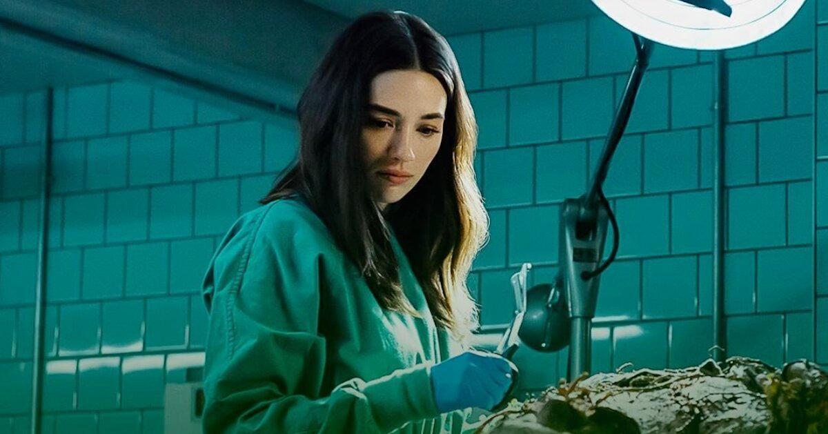 crystal reed swamp thing