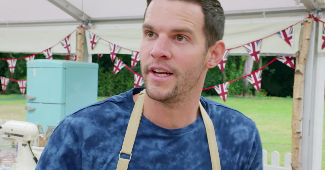 Why Do They Wear the Same Clothes in 'The Great British Bake Off'?