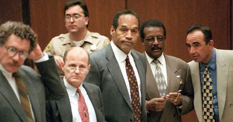 Alan Dershowitz, Robert Blasier, O.J. Simpson, Johnnie Cochran, and Robert Shapiro in 1995
