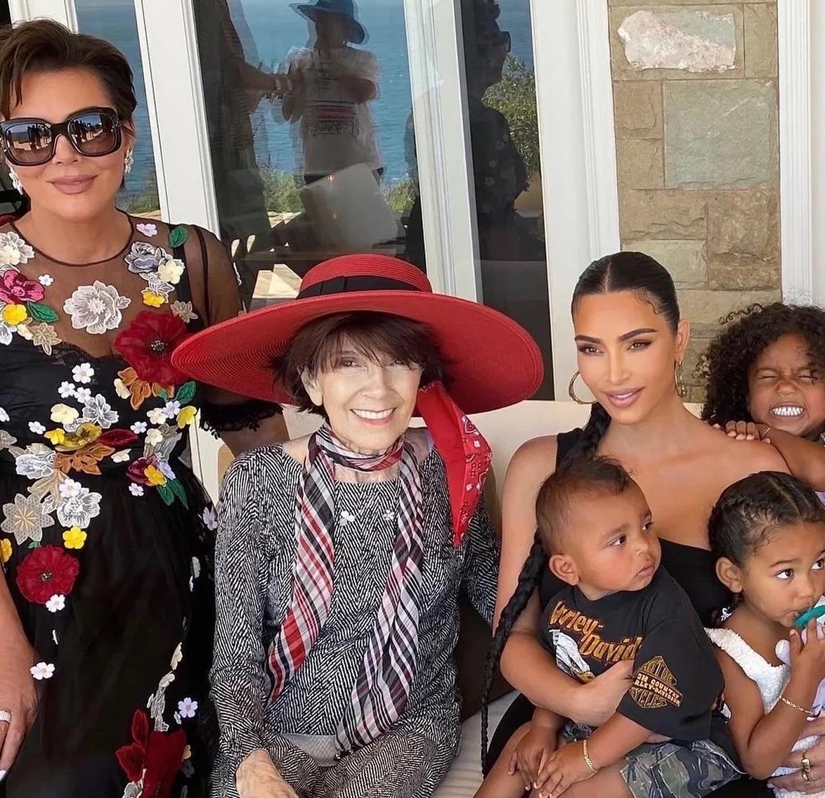 mj kardashian grandkids