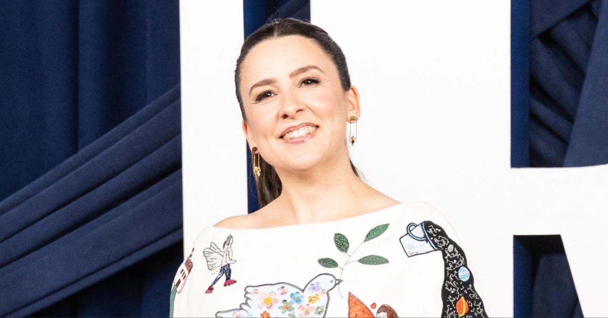 Ms. Rachel wears a dress embroidered with designs created by children in Gaza to the 2025 Glamour Women of the Year Awards.