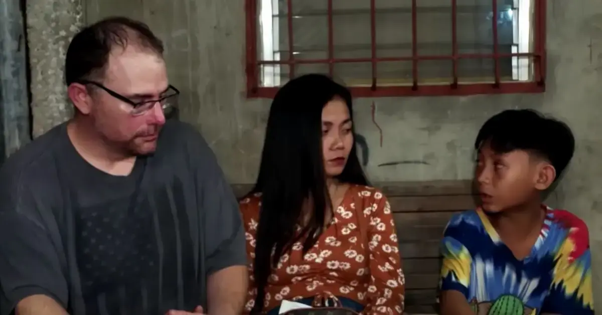 David, Sheila, and her 12-year-old son in the Season 6 trailer of 90 Day Fiance: Before the 90 Days