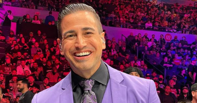 justin roberts aew