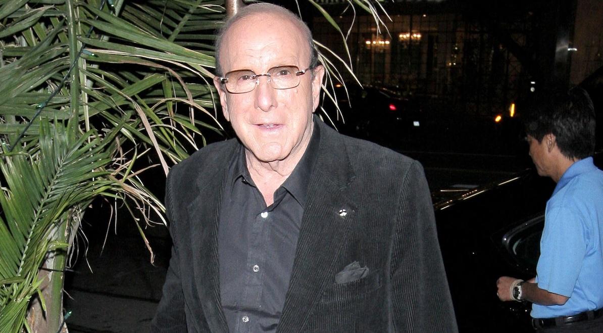 Clive Davis Is Survived By His 4 Kids and 8 Grandchildren