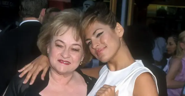 Eva Mendes with her mom at the '2 Fast 2 Furious' world premiere in 2003
