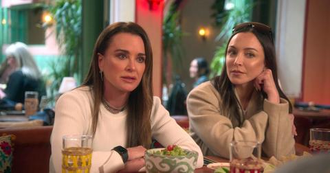 Kyle Richards seated next to daughter Farrah Brittany on 'Buying Beverly Hills'