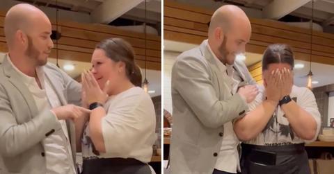 Arkansas waitress fired