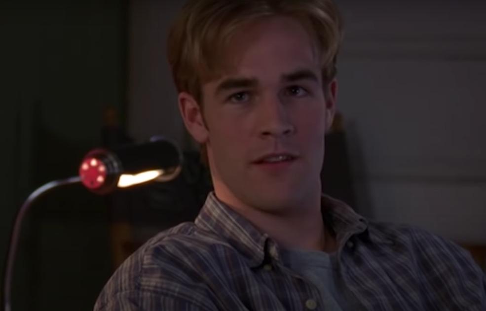 who does dawson end up with dawsons creek