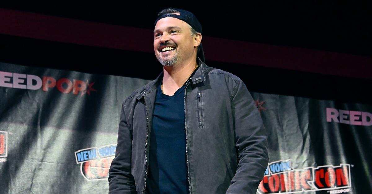 Tom Welling attends New York Comic-Con 2022.
