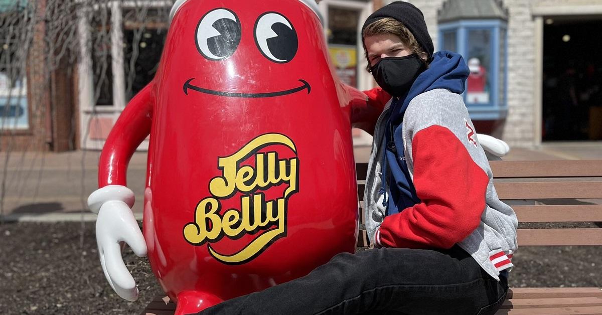 What Does /srs Mean on Twitter? Ranboo Tweeted the Code