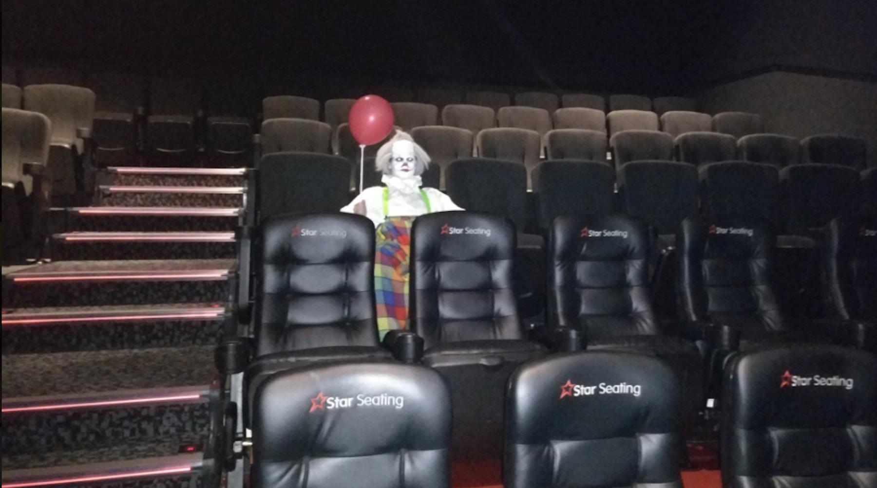 clown-1505235079083-1505235082044.jpg