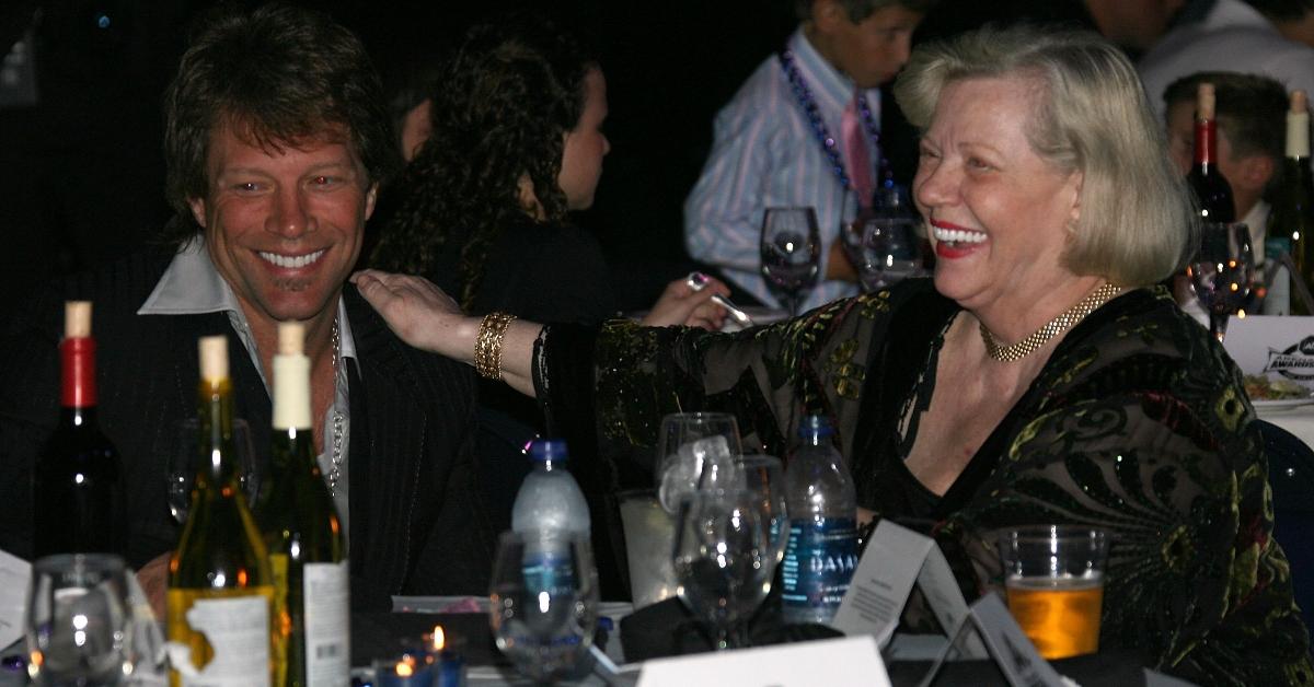 Jon Bon Jovi (L) with his mother, Carol Sharkey (R)