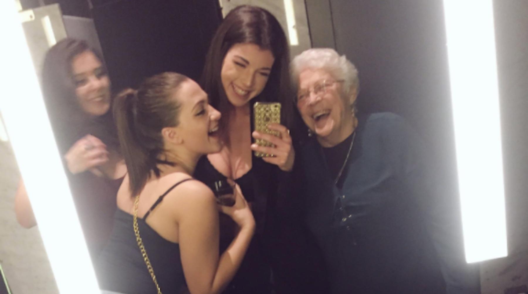 lady-1517339091647.jpg