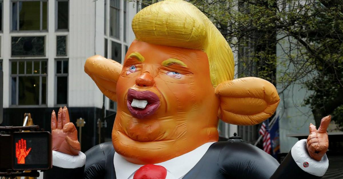 Its A Bird Its A Rat No Its A Giant Blow Up Donald Trump