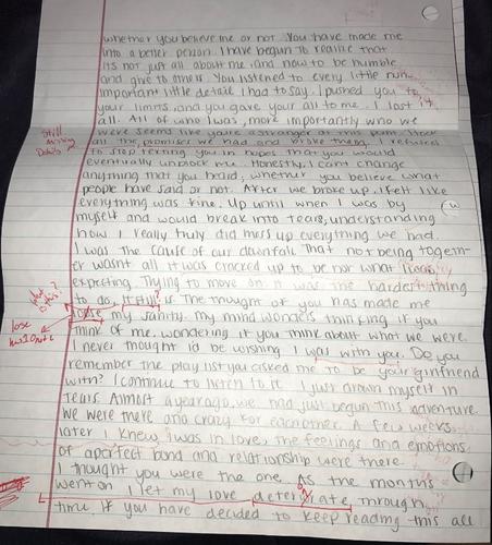 Man Grades Ex-Girlfriend's Apology Letter and Sends It Back