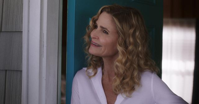 Kyra Sedgwick as Aunt Julia in Season 2 of 'The Summer I Turned Pretty.'