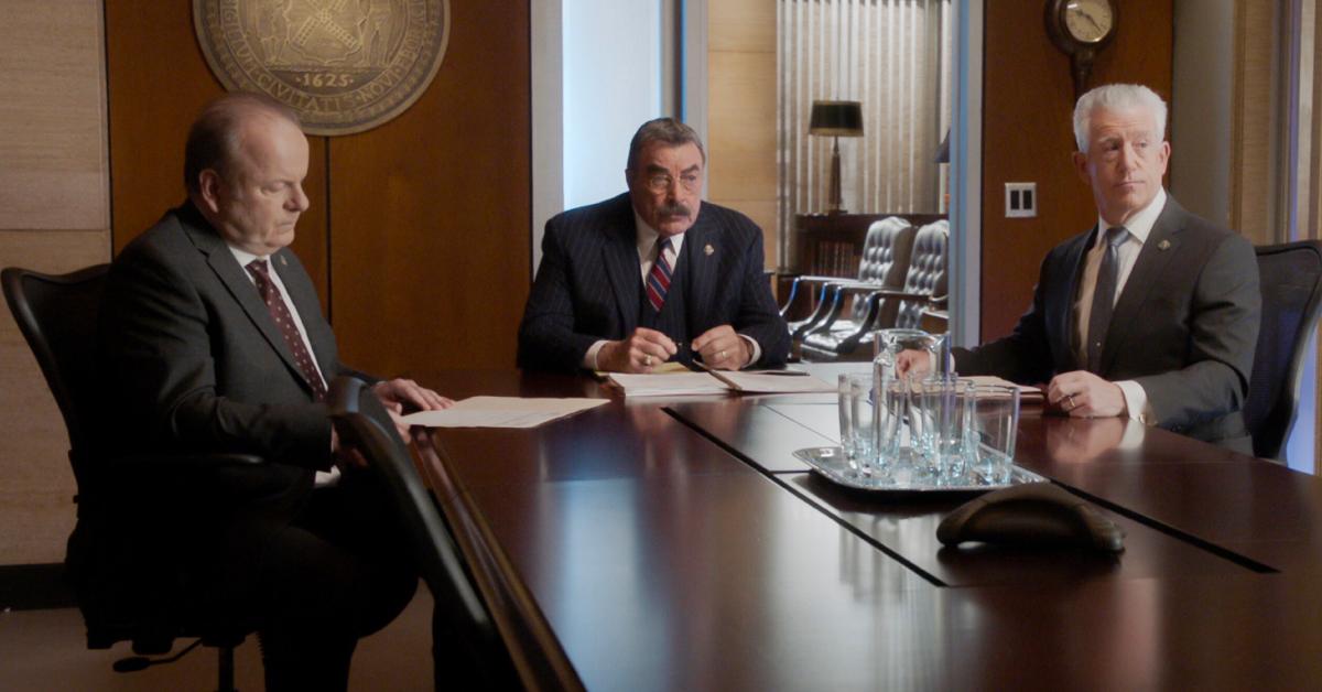 (L-R) Robert Chlohessy as Lt. Gormley, Tom Selleck as Frank Reagan, and Gregory Bara as DCPI Garrett Moore in 'Blue Bloods.'