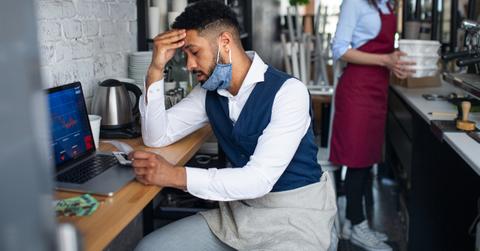 Restaurant Fires Entire Staff Via Text