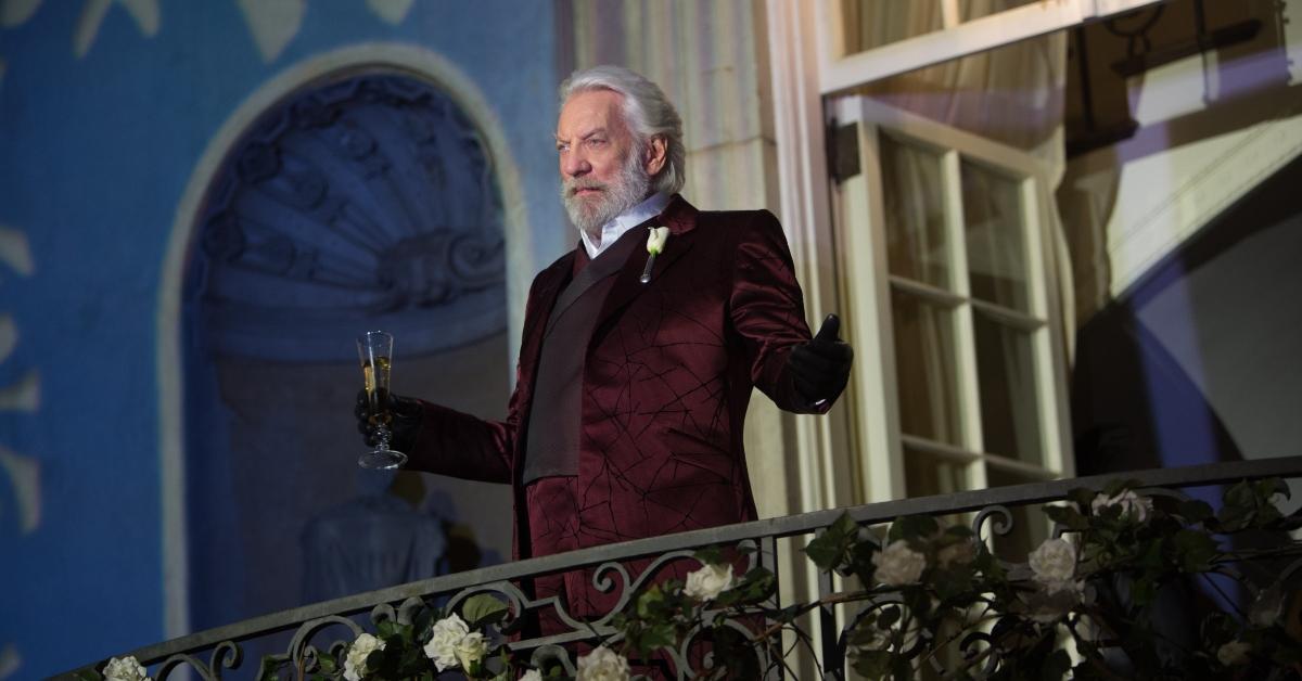 President Snow greets his people in 'The Hugner Games: Catching Fire'