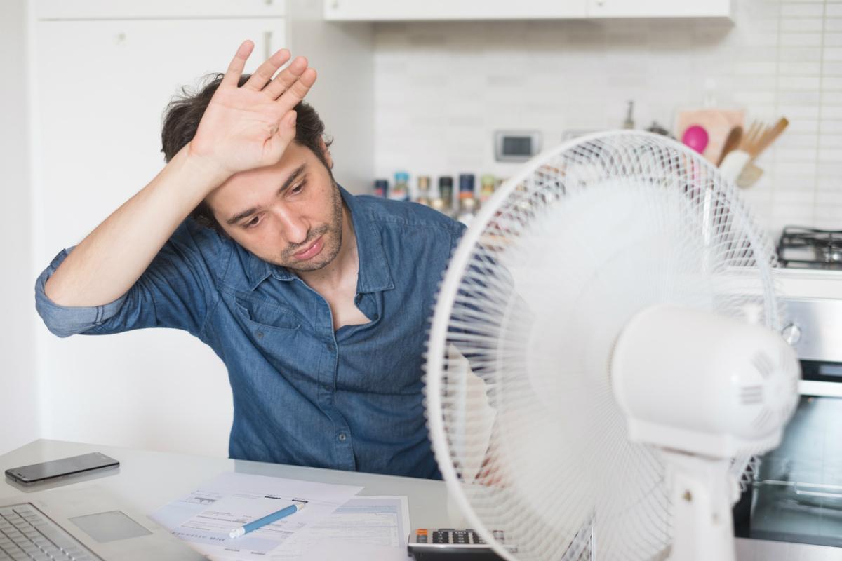 Can Fans Make You Sick? You Might Be Better Off With A Conventional AC Unit