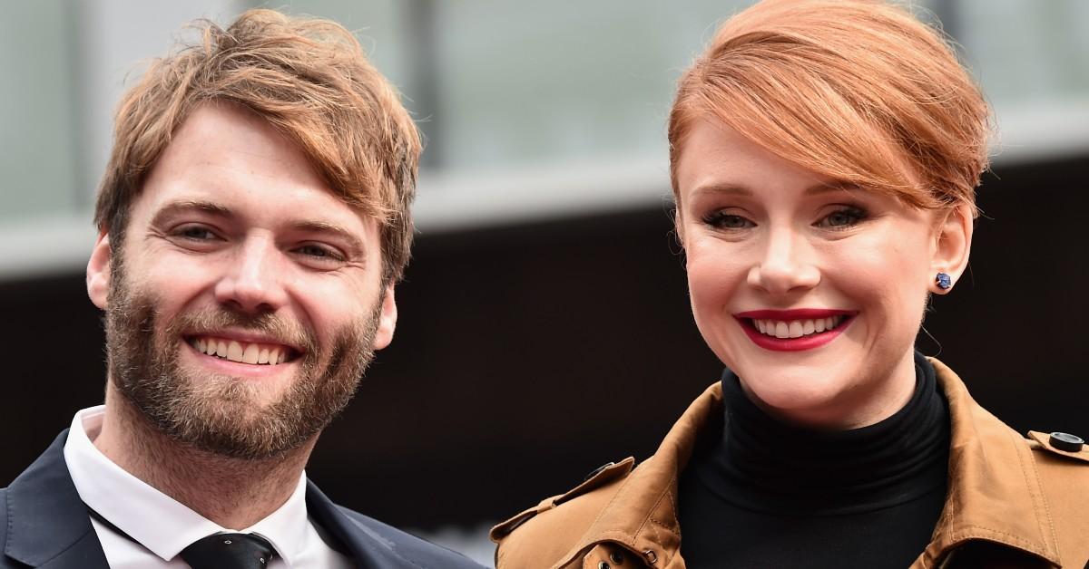 Seth Gabel and Bryce Dallas Howard 