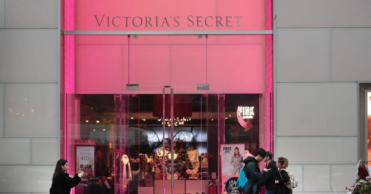 victoria secret storefront