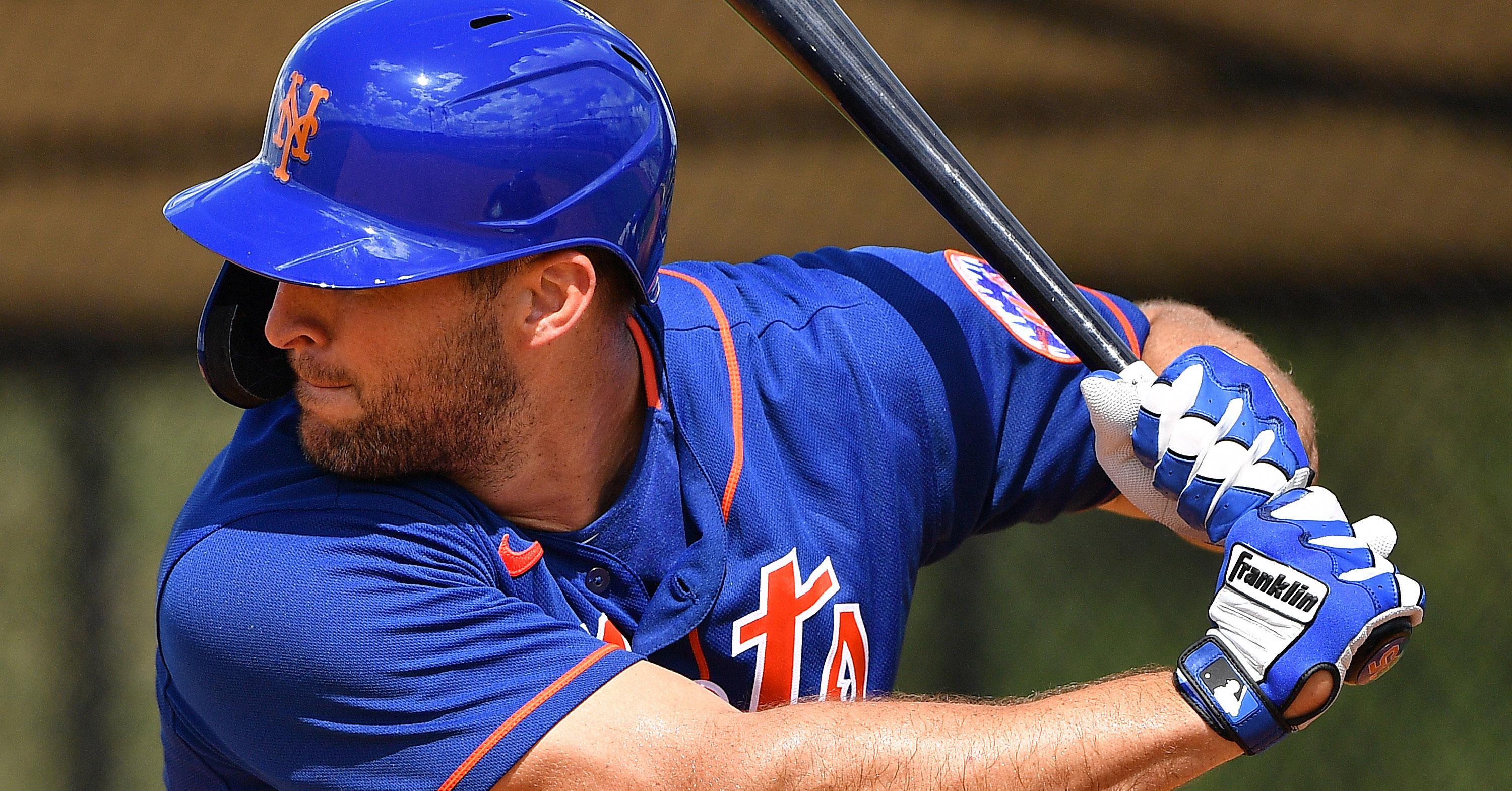 Baseball notes: Tim Tebow shows solid power, shaky skills in MLB