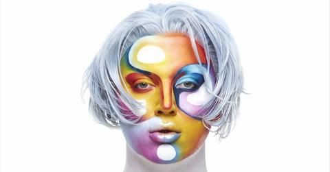 glow up winner netflix