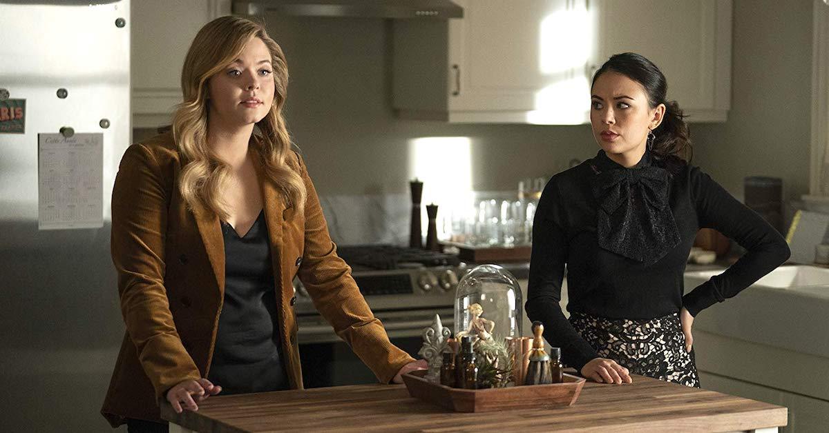 Pretty Little Liars' Connections in 'The Perfectionists