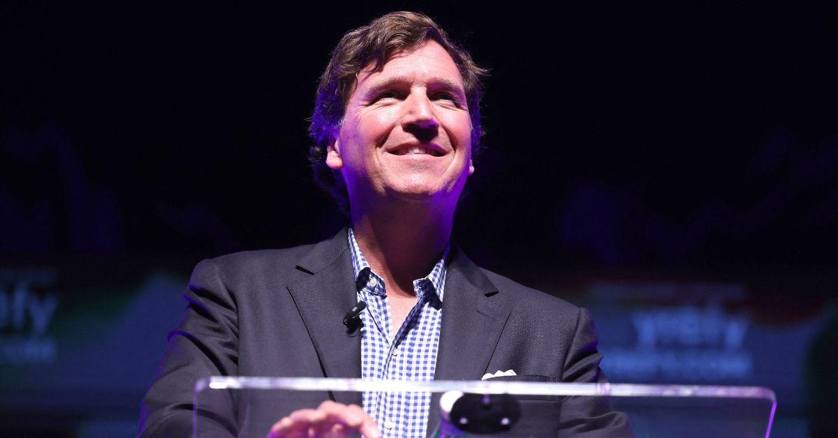 Tucker Carlson Offers His Fans an Apology Amid Feud With Trump