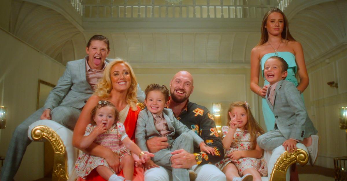 Tyson Fury with his wife, Paris, and their six kids.